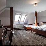Hotel Lokis