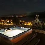 Lokis Hotel