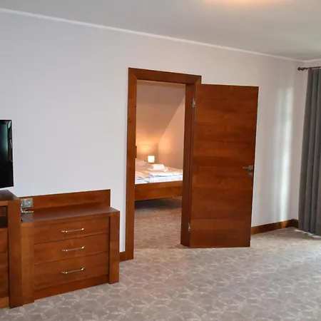Hotel Lokis
