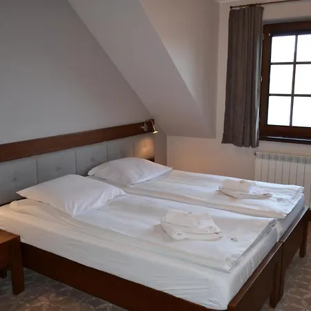 Lokis Hotel 3*