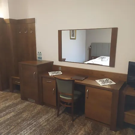 Hotel Lokis Niedzica Zamek