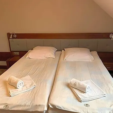 Lokis Hotel Niedzica Zamek