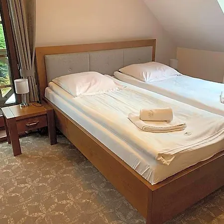 Lokis Hotel 3*
