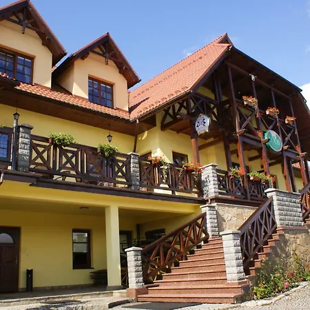 Lokis Hotel 3*
